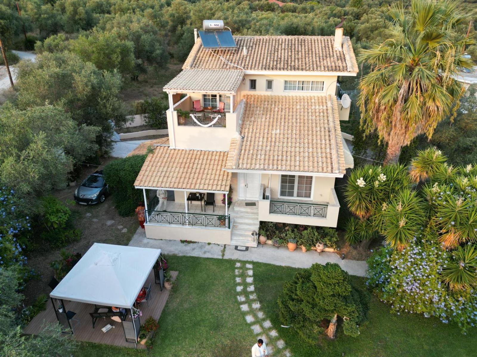 Sunny Garden Villa 普拉塔里亚 外观 照片