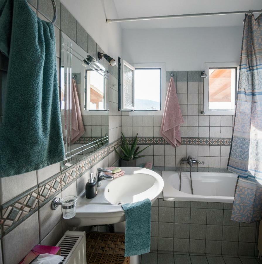 Sunny Garden Villa 普拉塔里亚 外观 照片